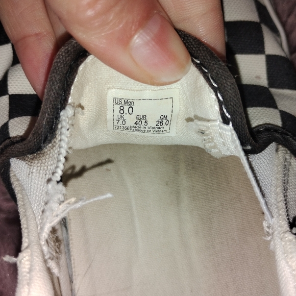 Men's Checkered Slip-On Vans - Picture 6 of 6